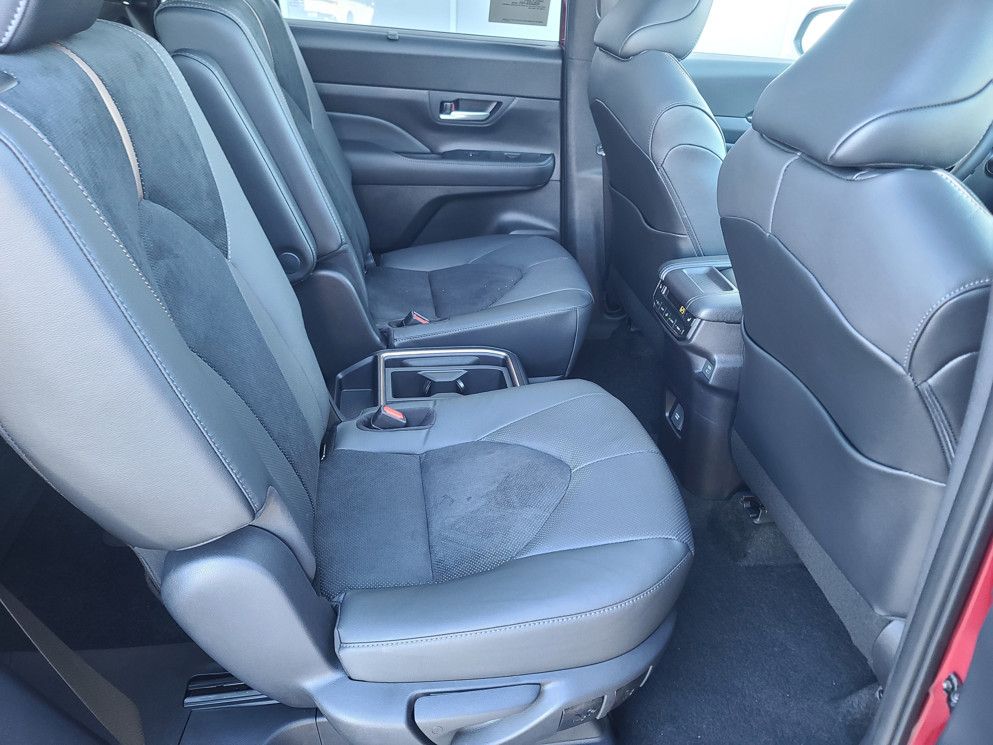 New 2026 Toyota Grand Highlander AWD Hybrid image 16