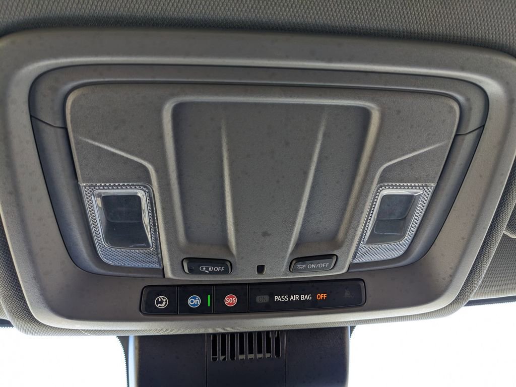 Used 2025 Chevrolet Silverado 2500 LT w/ Convenience Package image 57