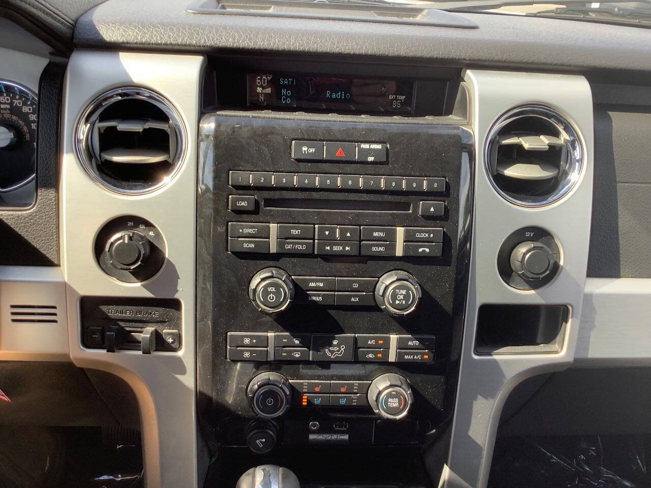Used 2011 Ford F150 Platinum AWD/4WD image 46