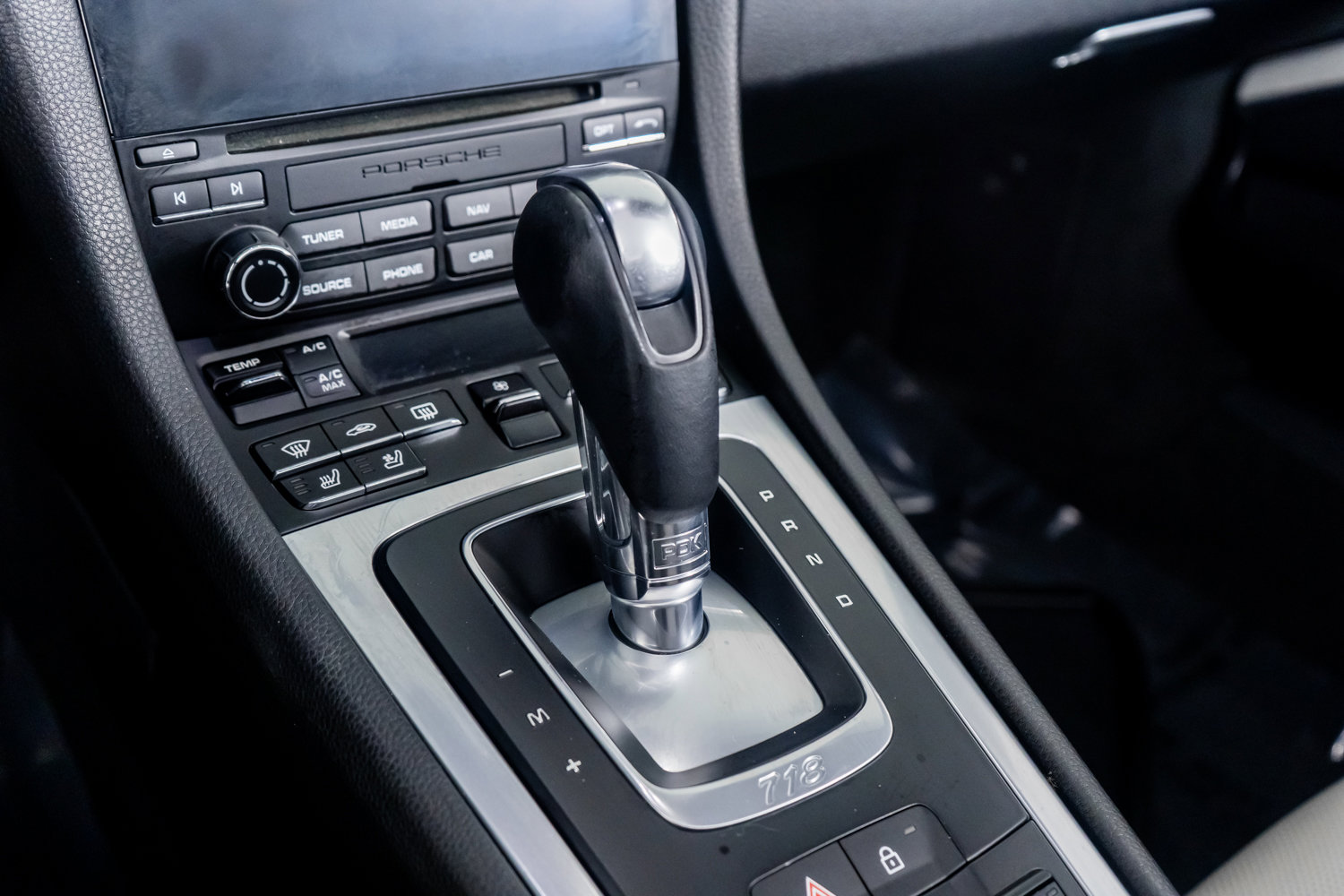 Used 2022 Porsche 718 Boxster S image 43