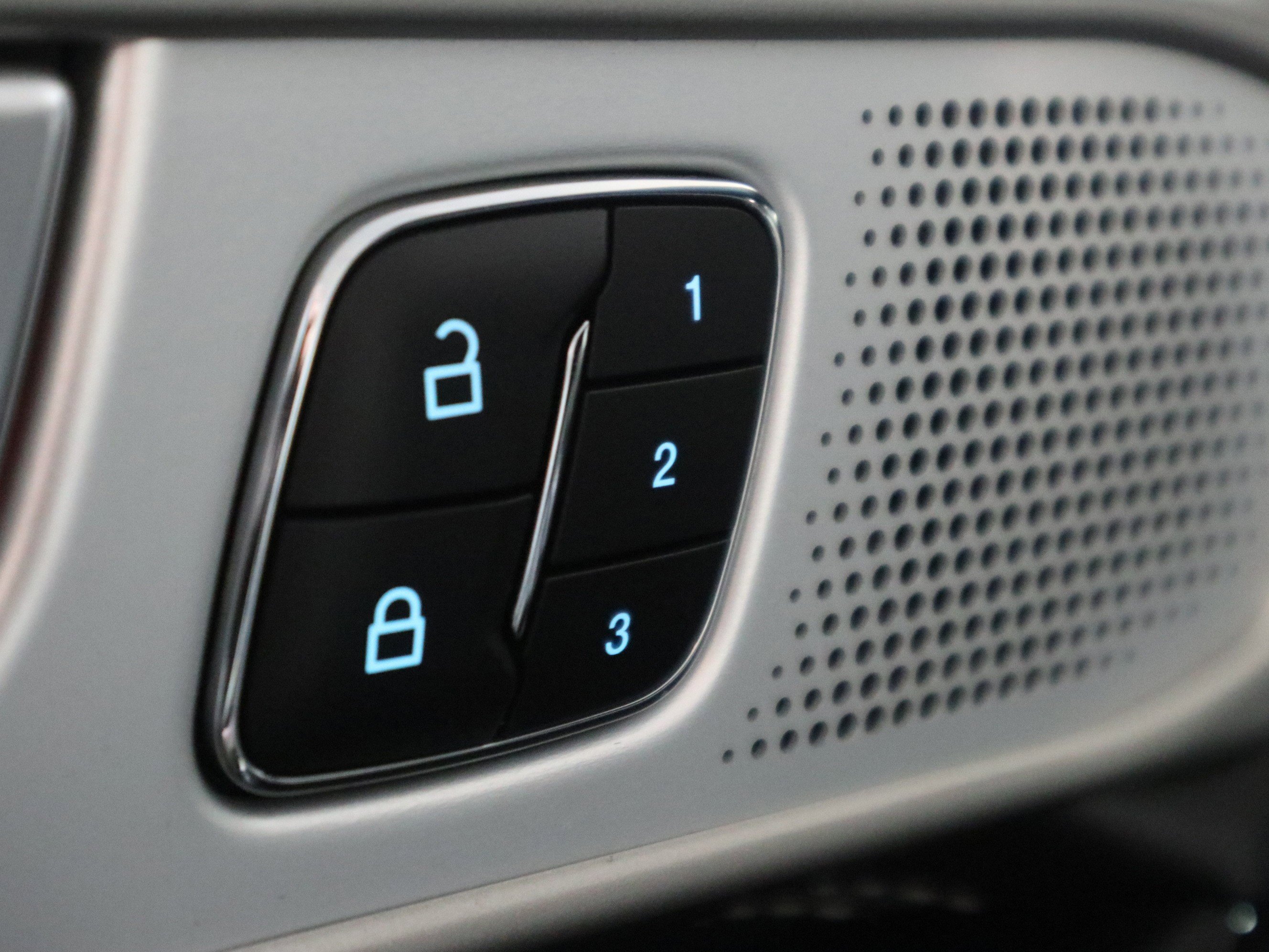 Used 2023 Ford Explorer ST w/ Equipment Group 401A image 37