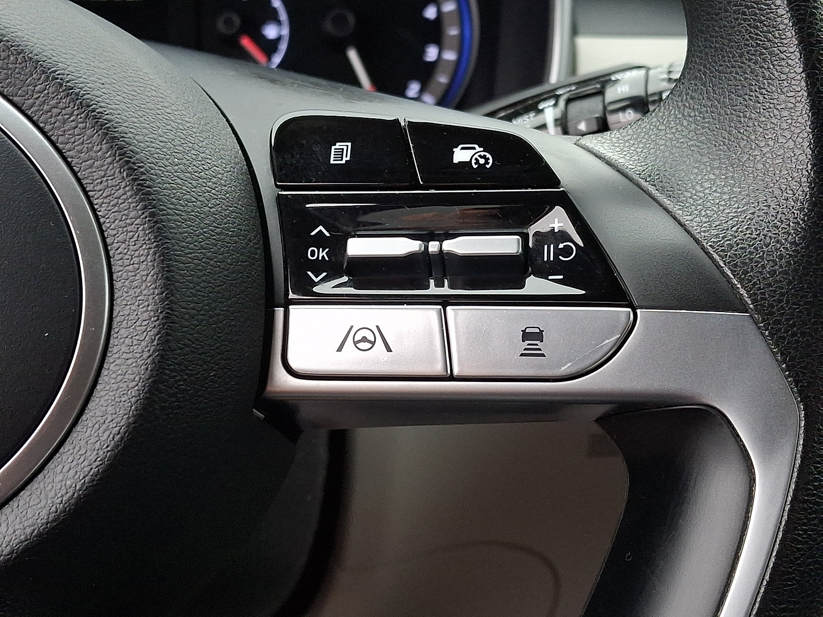 Certified 2023 Hyundai Tucson SEL FWD image 25