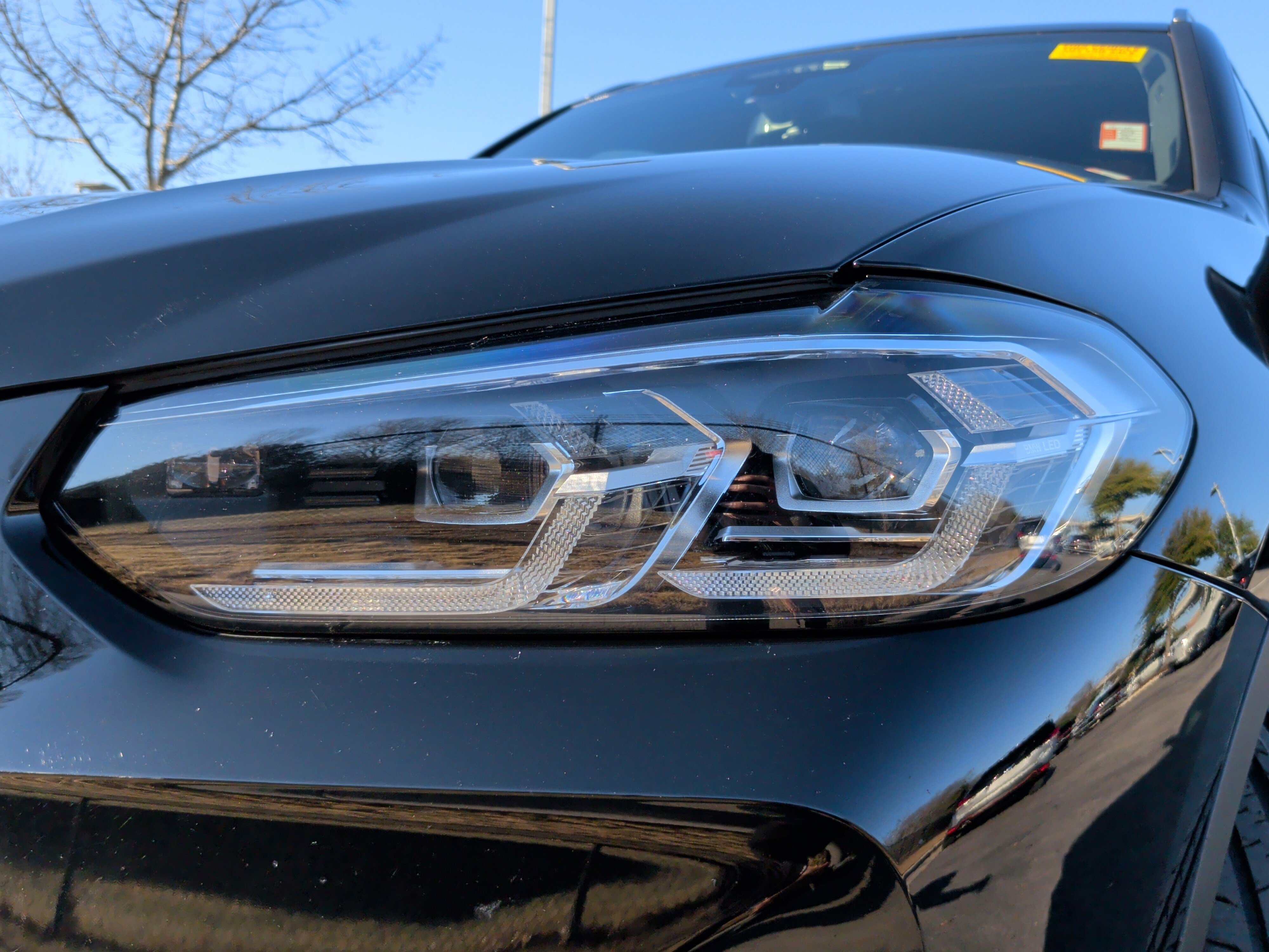 Certified 2023 BMW X3 xDrive30i w/ Premium Package image 3