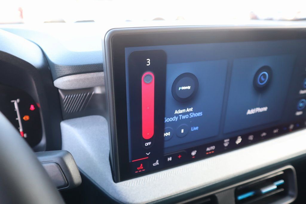 New 2026 Ford Maverick XLT w/ XLT Luxury Package image 7