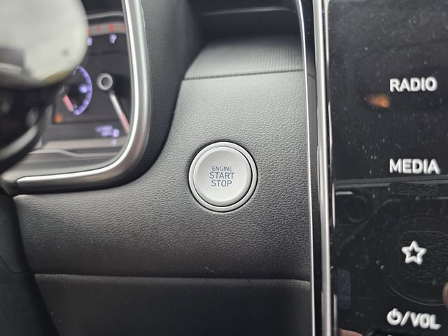 Used 2023 Hyundai Tucson SEL FWD image 25