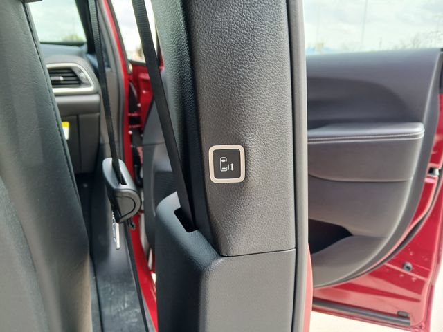 New 2026 Chrysler Pacifica Select AWD/4WD image 27