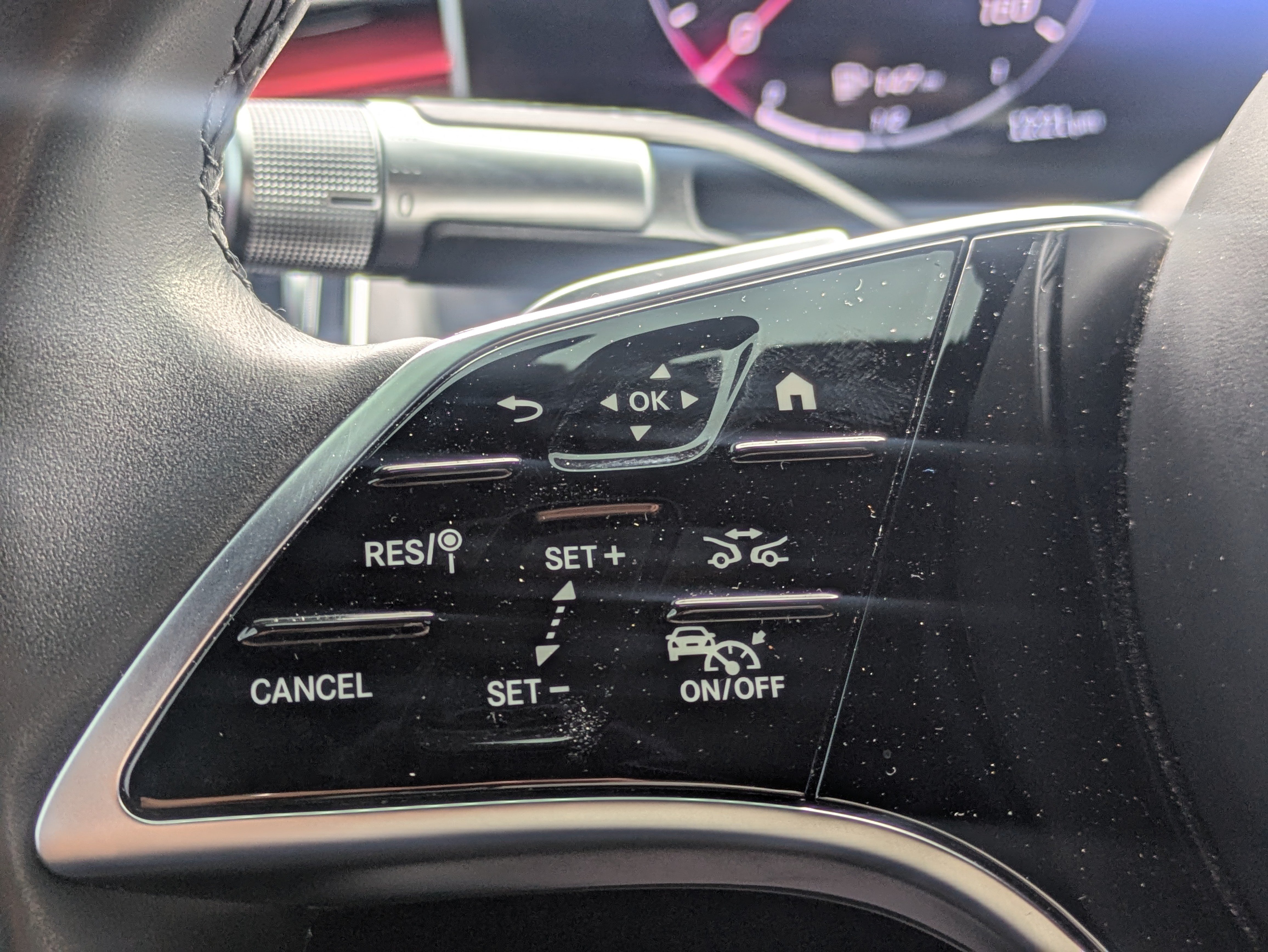 Certified 2023 Mercedes-Benz S 500 4MATIC image 24