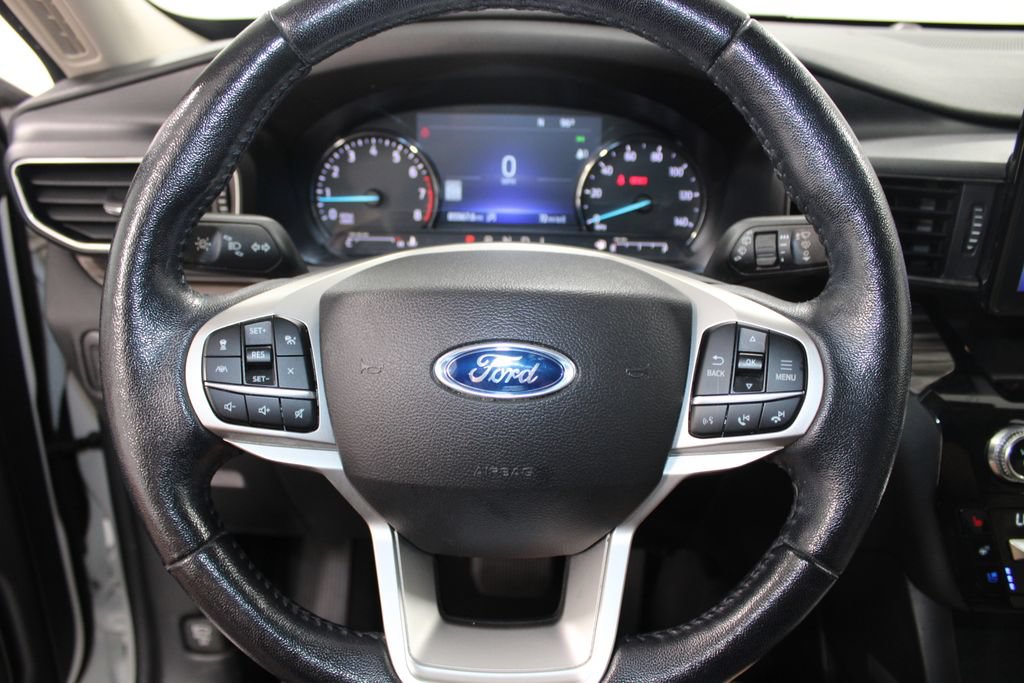 Used 2021 Ford Explorer Limited w/ Equipment Group 301A RWD image 35