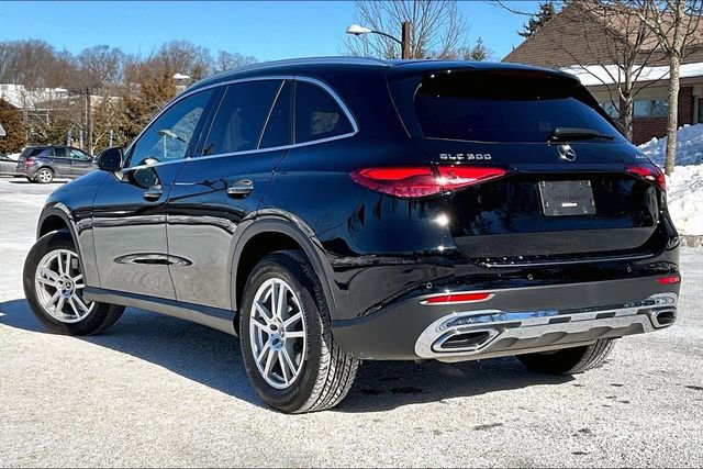 Certified 2023 Mercedes-Benz GLC 300 4MATIC image 5