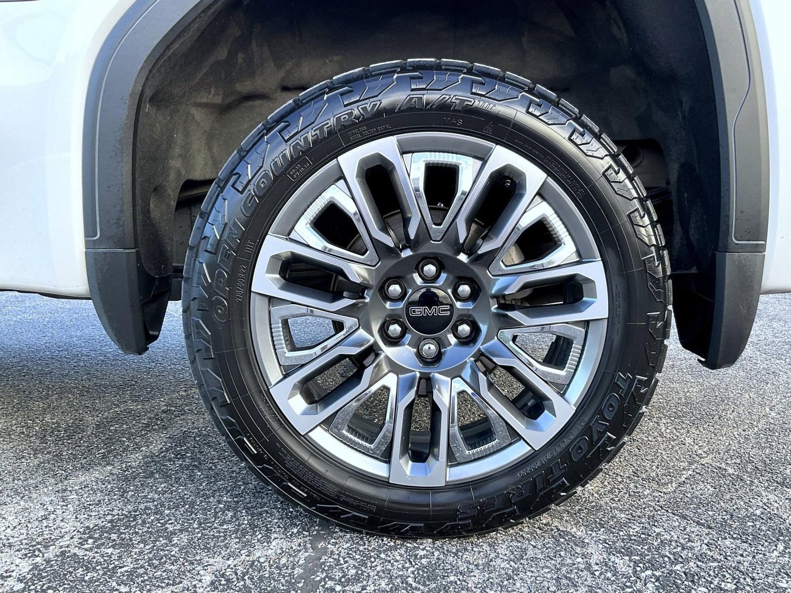 Used 2024 GMC Sierra 1500 Denali Ultimate AWD/4WD image 24