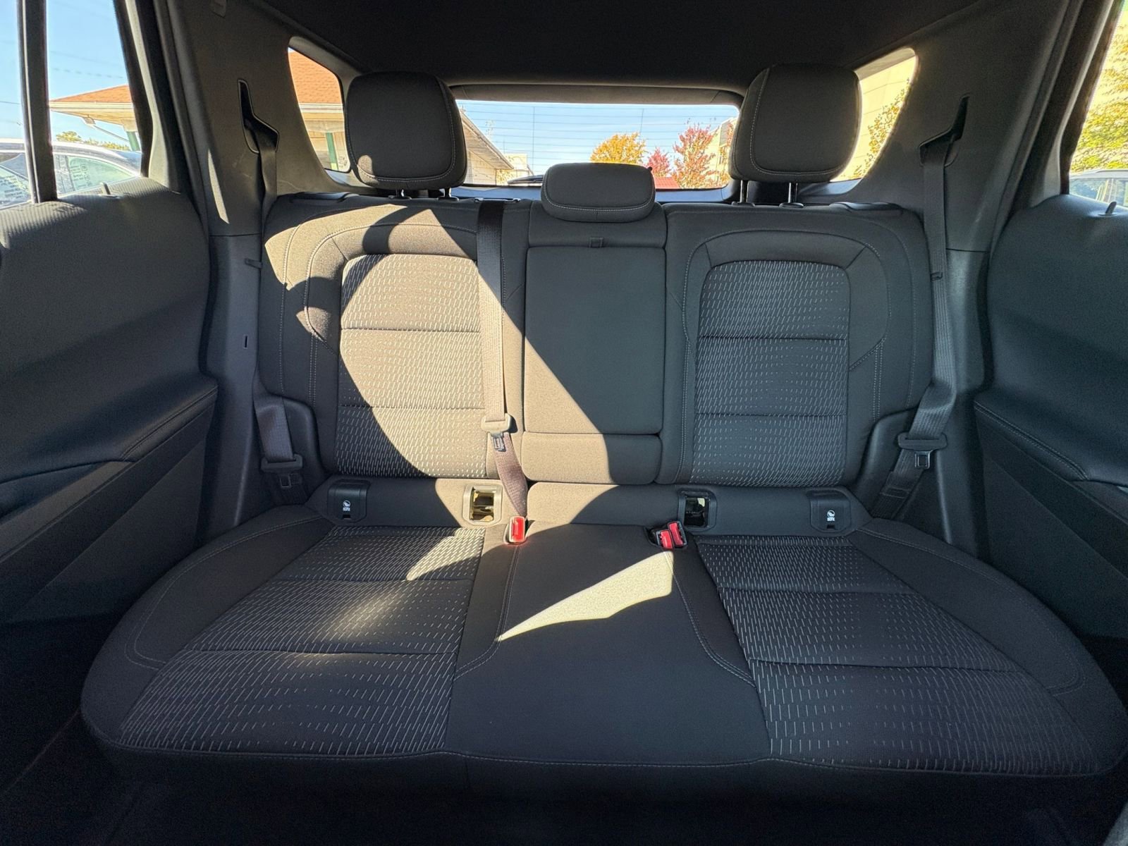 Used 2025 Chevrolet Equinox LT image 37