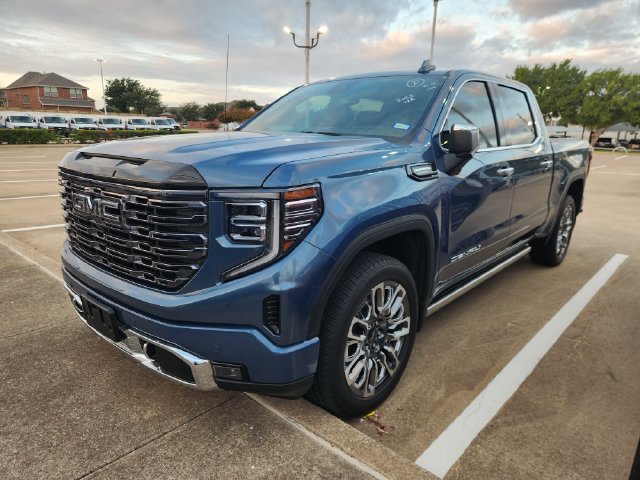 Used 2025 GMC Sierra 1500 Denali Ultimate AWD/4WD image 3