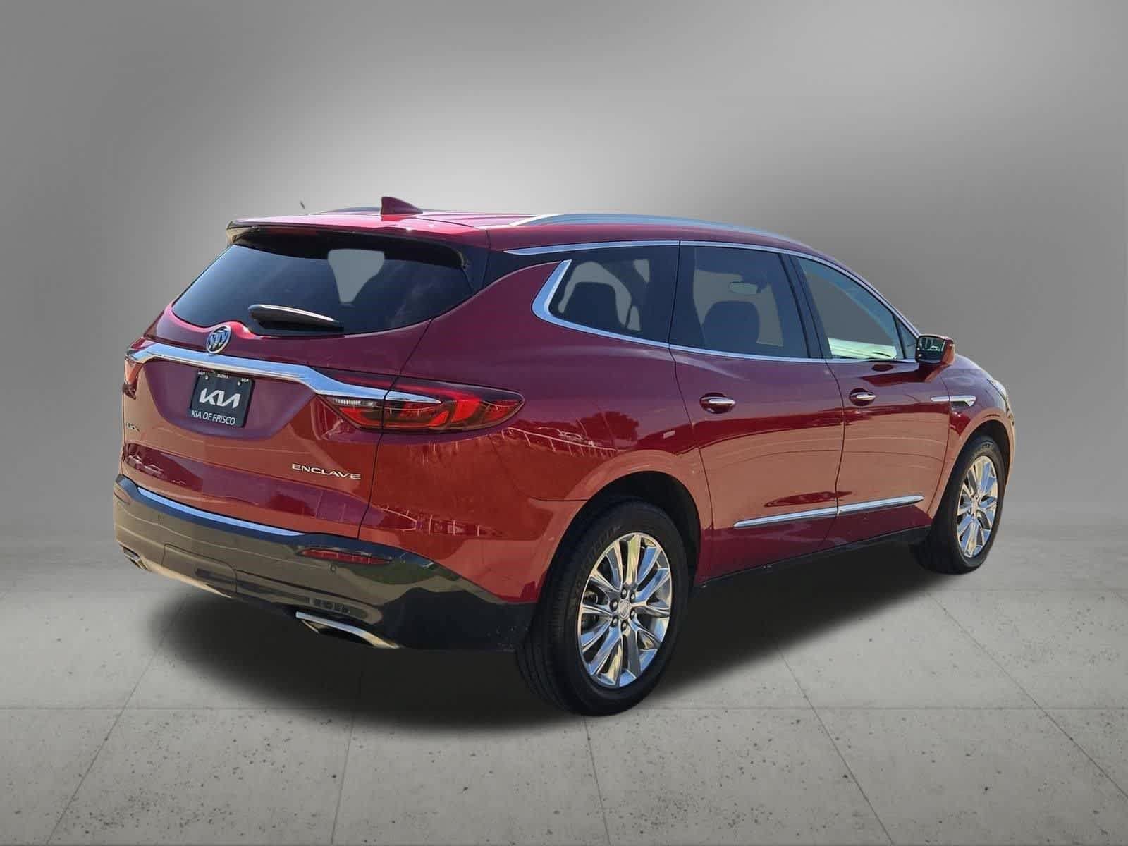 Used 2018 Buick Enclave Premium w/ Experience Buick Package FWD image 6