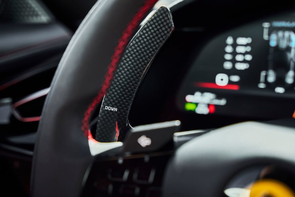 Used 2025 Ferrari 12Cilindri RWD image 48