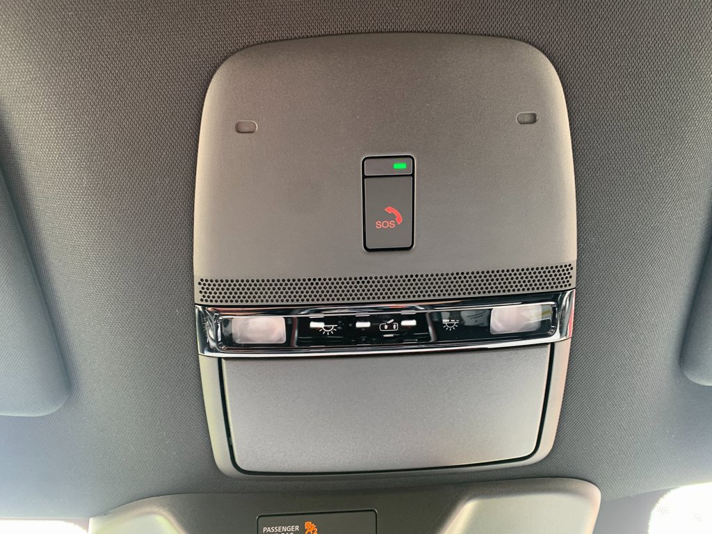 New 2025 Nissan Armada SL w/ Captain's Chari Seat Package image 15