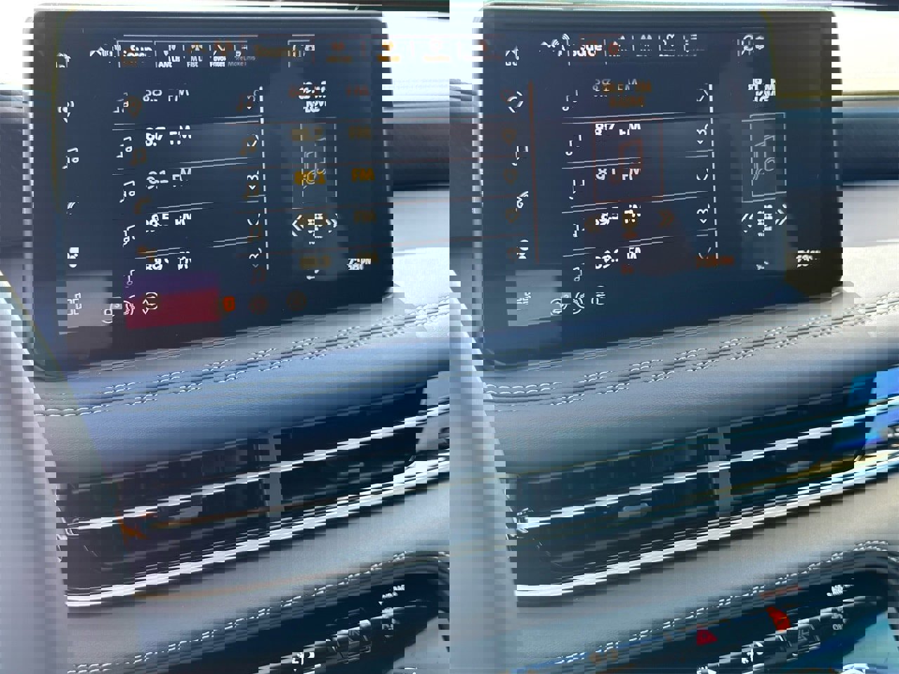 New 2026 INFINITI QX60 Sport w/ Dark Cargo Package image 17