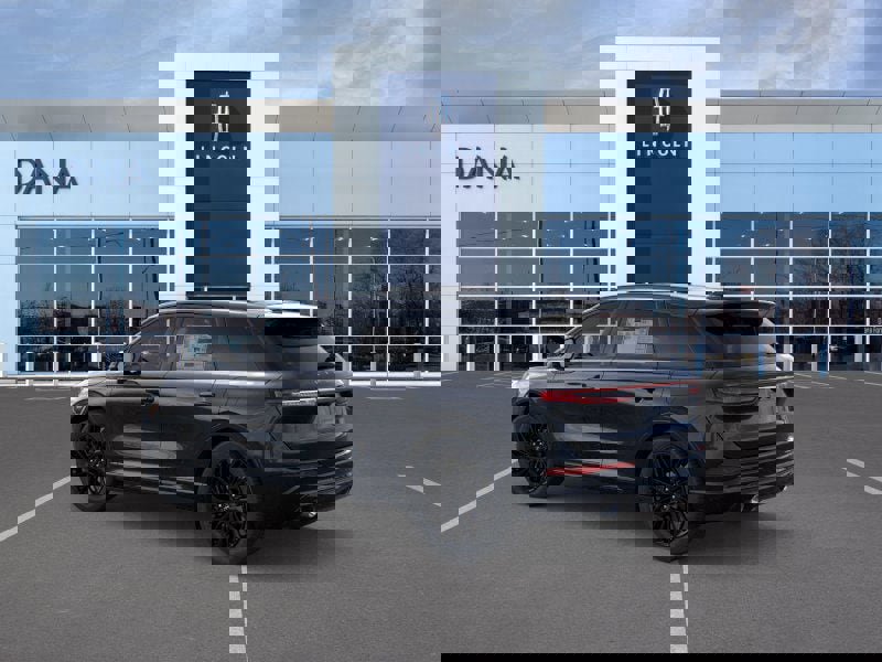 New 2025 Lincoln Corsair AWD image 4
