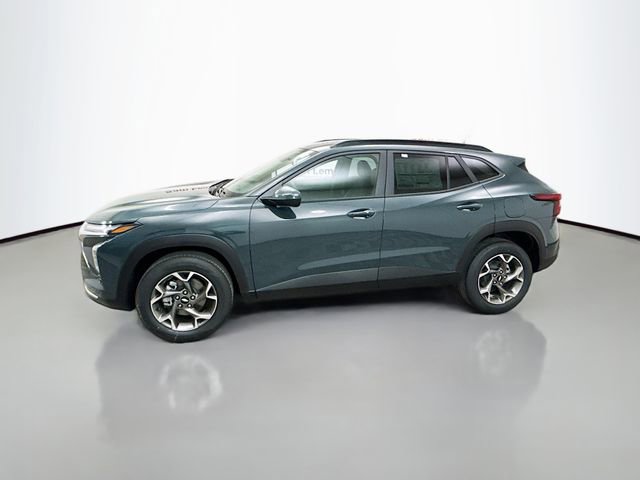 New 2026 Chevrolet Trax LT w/ Driver Confidence Package image 5