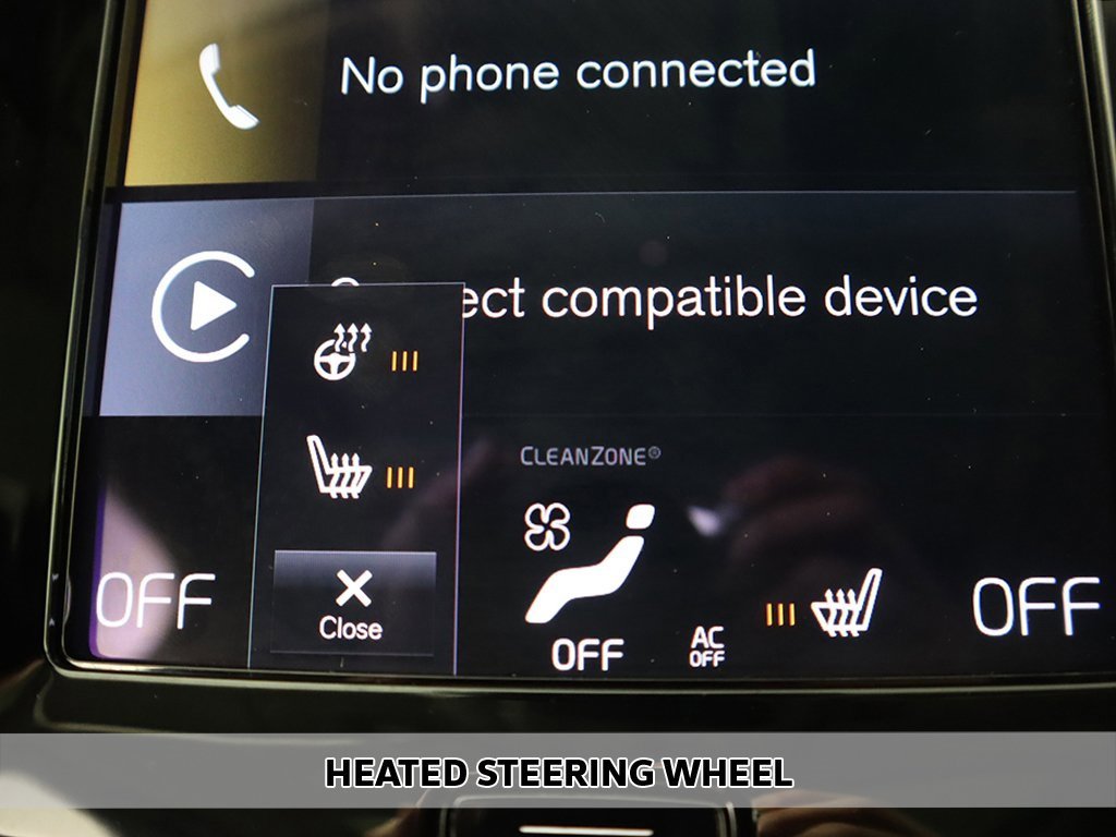 Used 2022 Volvo XC90 T5 Momentum w/ Climate Package image 7