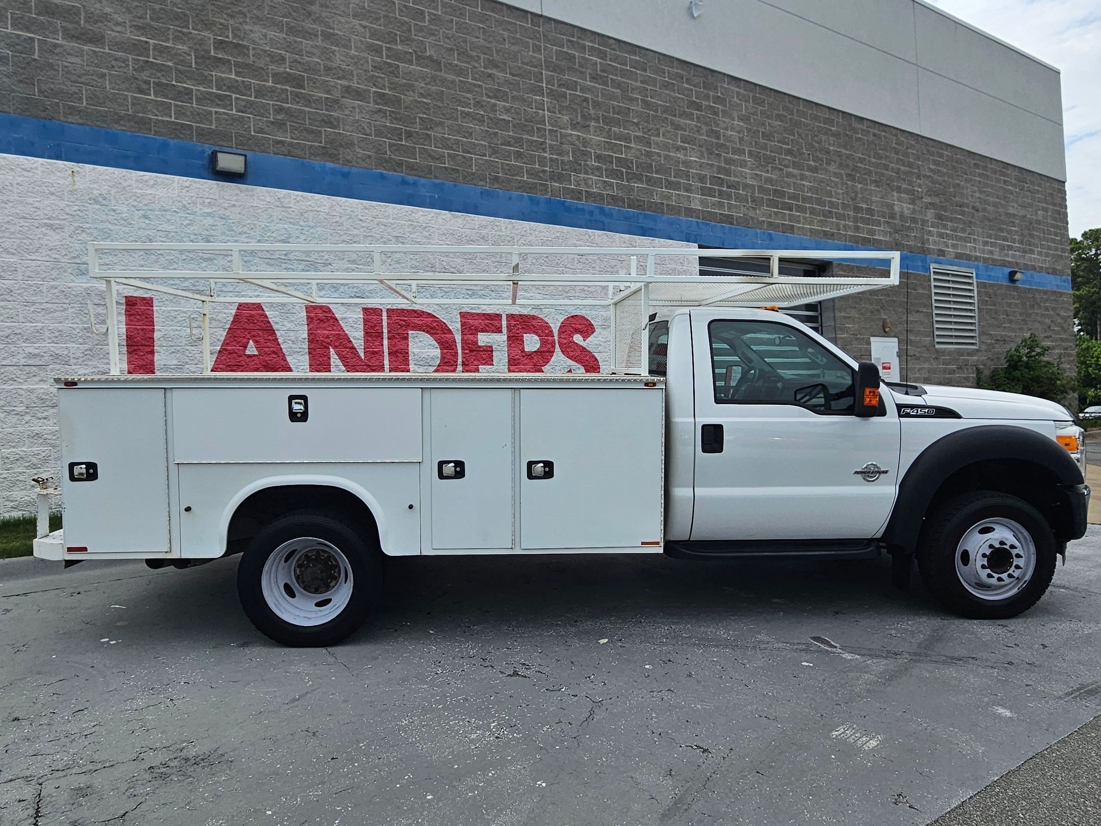 Used 2015 Ford F450 XL w/ Power Equipment Group RWD image 8
