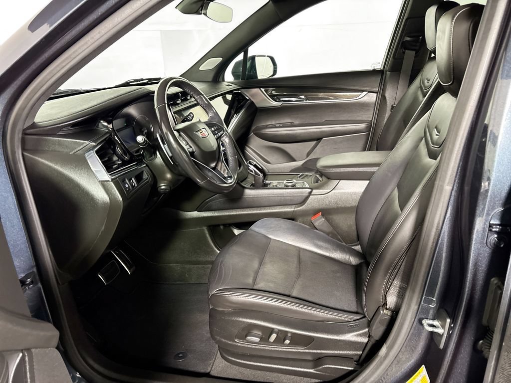 Used 2020 Cadillac XT6 Sport AWD/4WD image 11