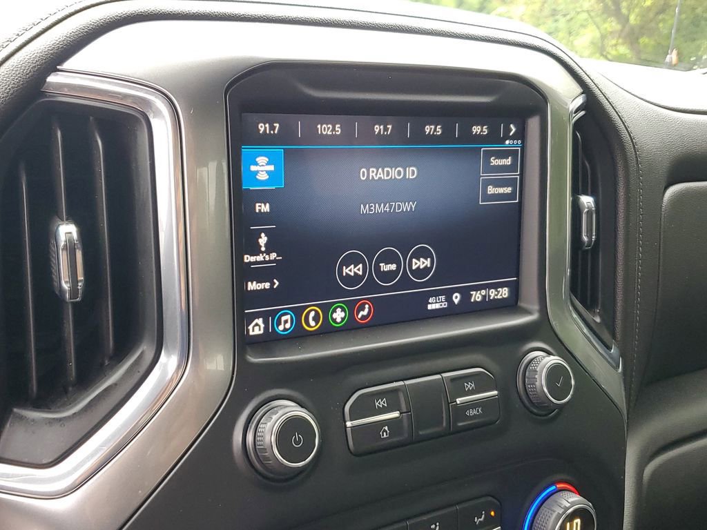 Used 2019 Chevrolet Silverado 1500 LTZ AWD/4WD image 22