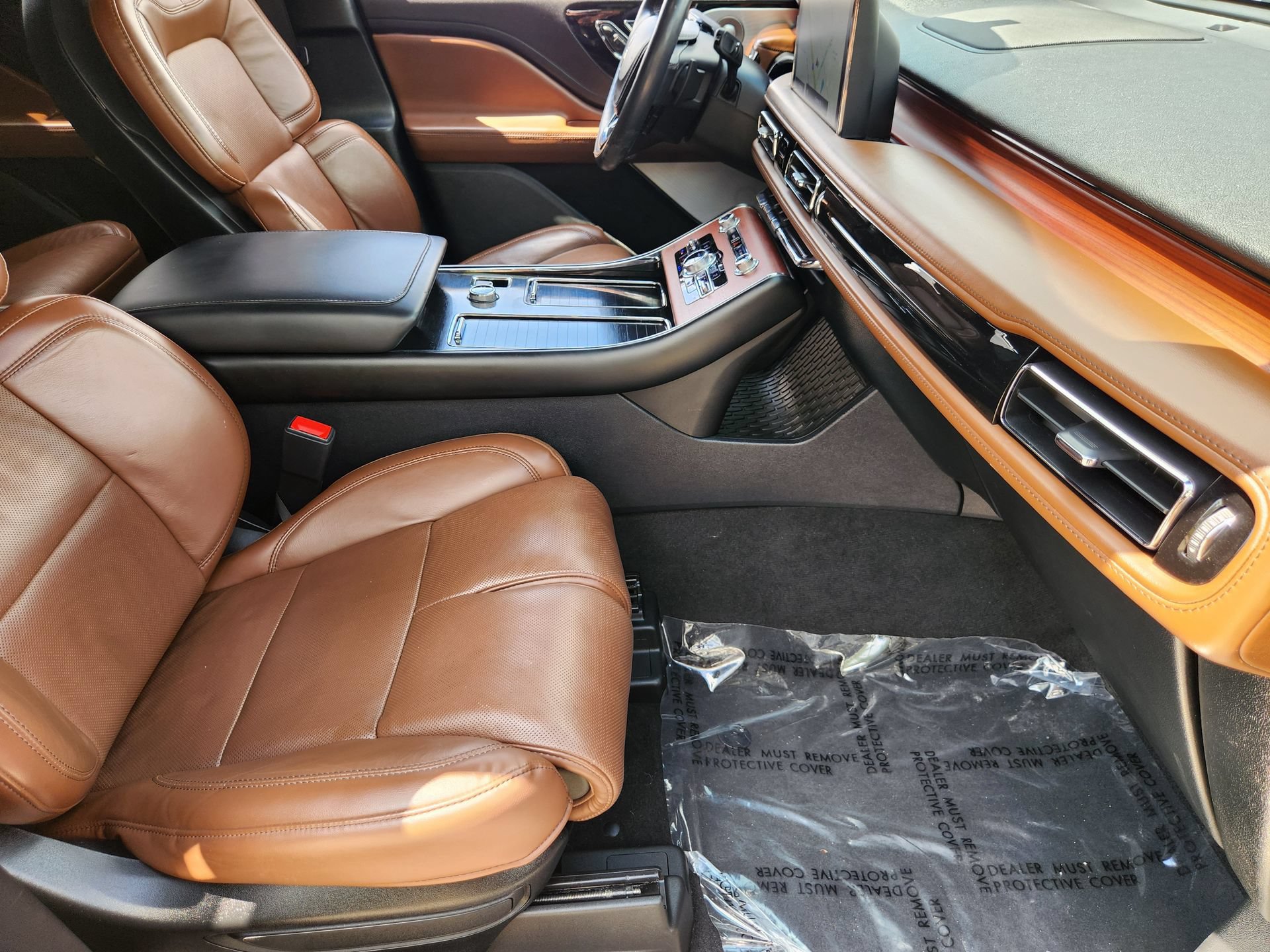 Used 2021 Lincoln Aviator Reserve w/ Equipment Group 201A RWD image 3