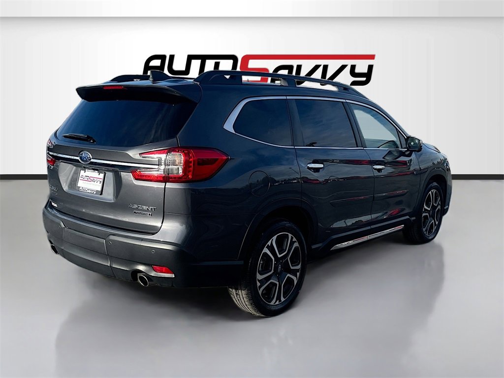 Used 2023 Subaru Ascent Touring image 7