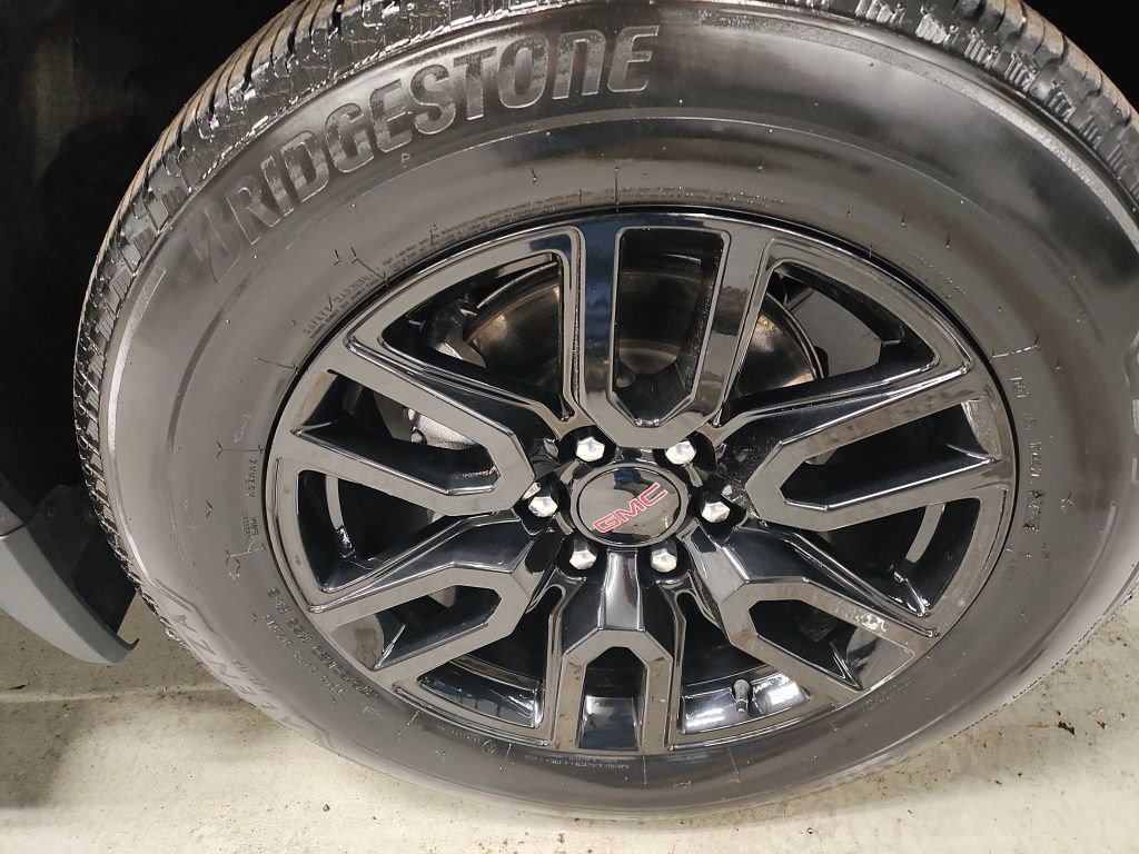 Used 2022 GMC Sierra 1500 Elevation image 4