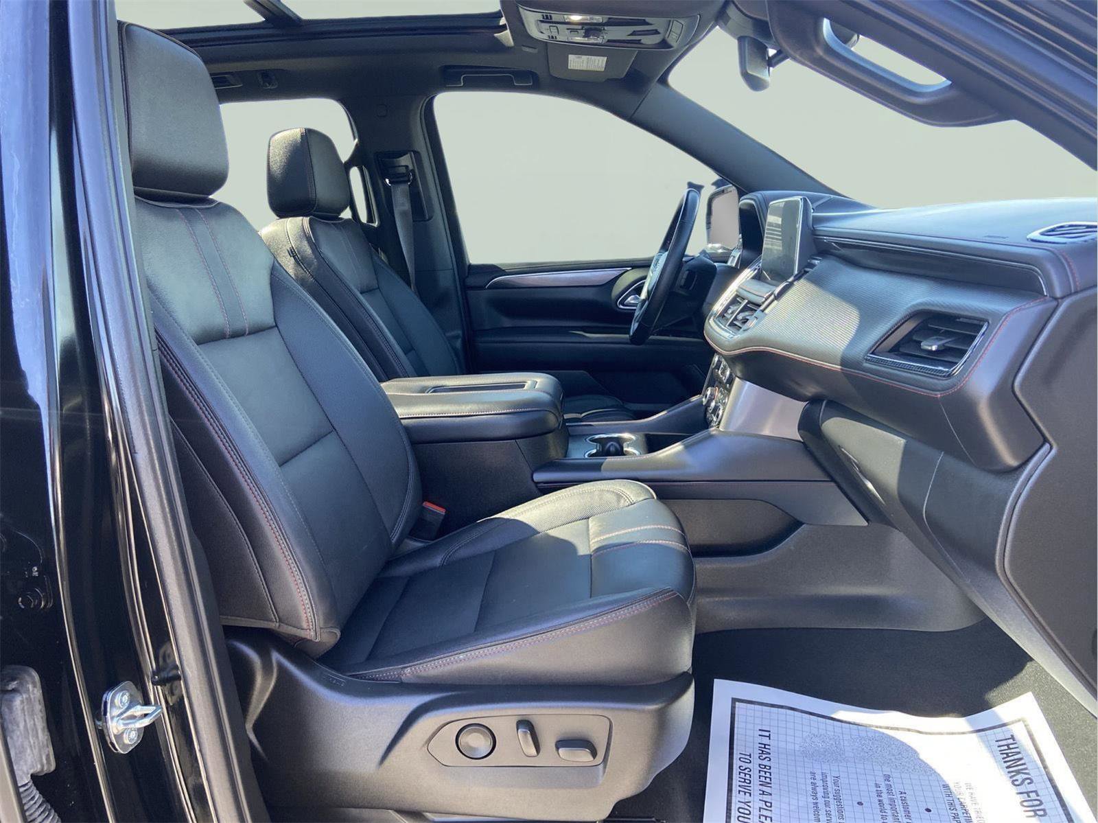 Used 2023 Chevrolet Suburban RST w/ Luxury Package AWD/4WD image 16