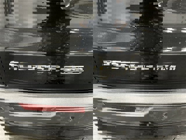 Certified 2024 GMC Acadia AT4 w/ Super Cruise Package image 33