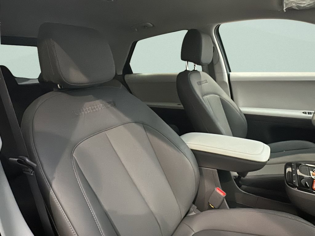 New 2026 Hyundai Ioniq 5 SEL image 15