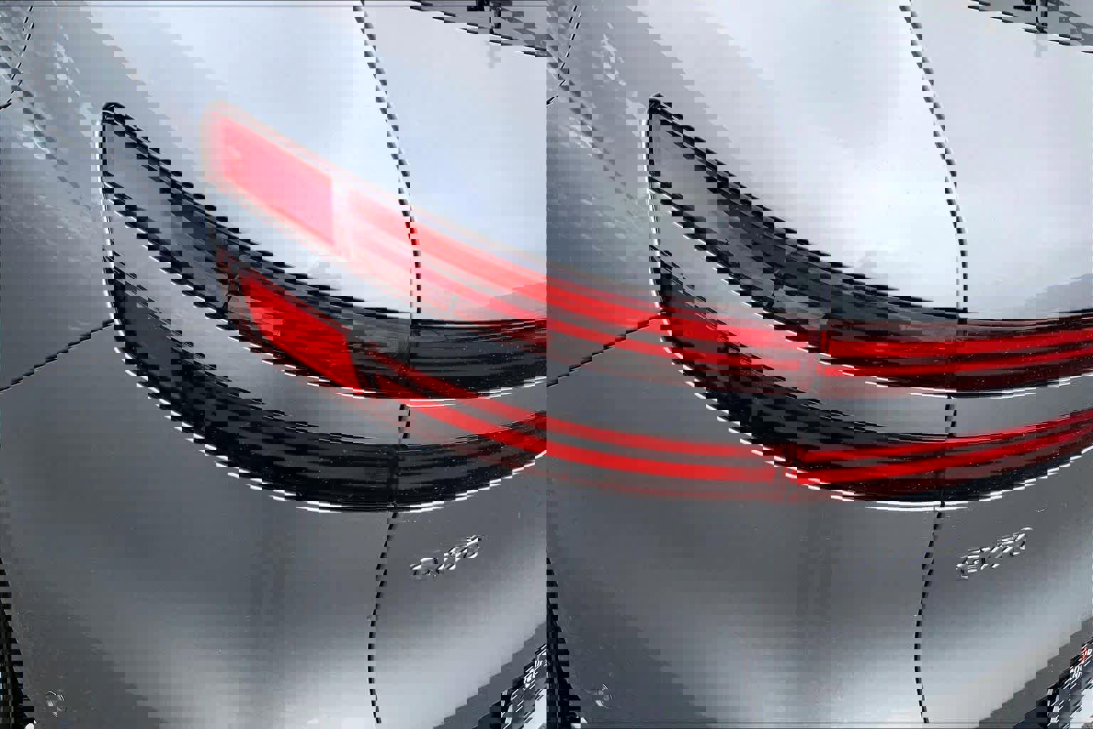 Used 2023 Genesis GV70 2.5T w/ Sport Prestige Package AWD/4WD image 29