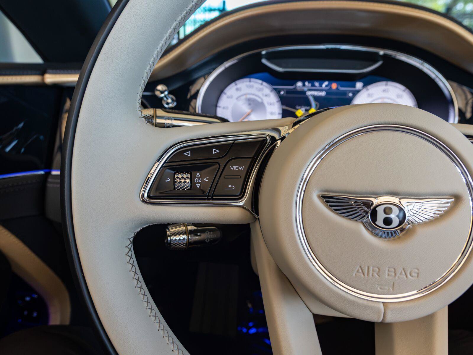 Used 2024 Bentley Continental GT Mulliner AWD/4WD image 33