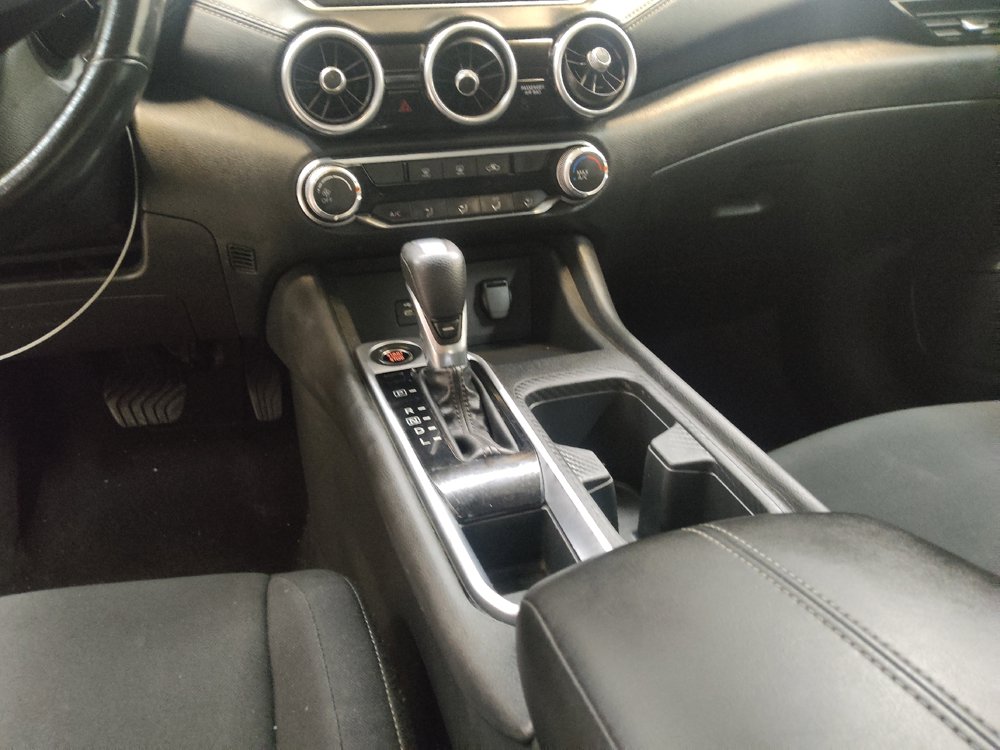 Used 2022 Nissan Sentra SV FWD image 26