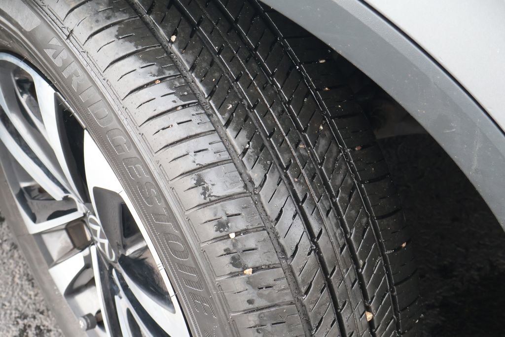 Used 2022 Volkswagen Tiguan S image 13