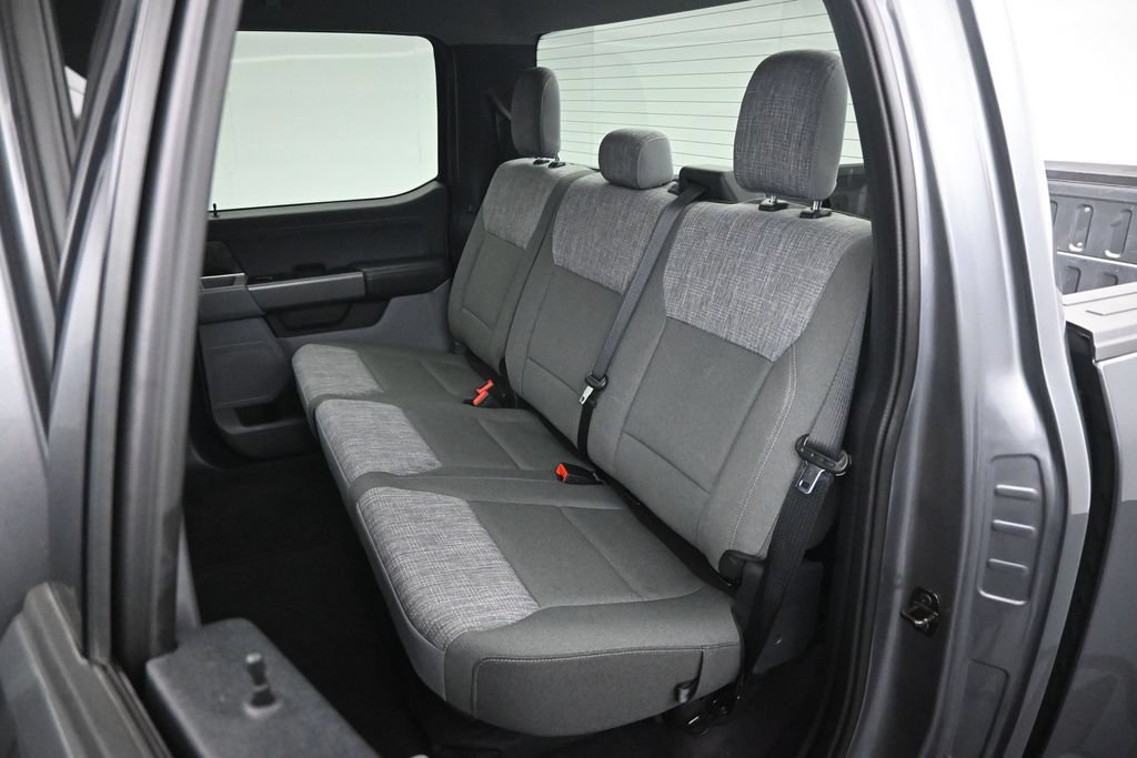 Used 2023 Ford F150 Lightning XLT AWD/4WD image 11