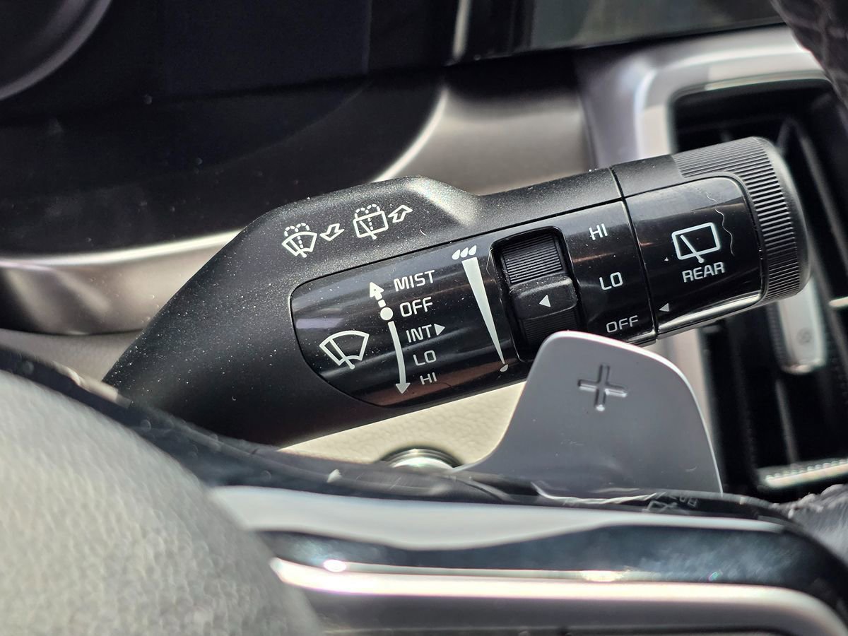 Used 2022 Kia Sorento S FWD image 40
