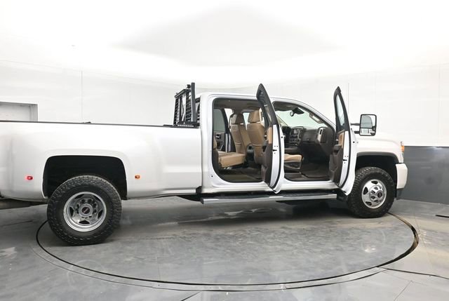 Used 2018 GMC Sierra 3500 Denali w/ Duramax Plus Package image 48