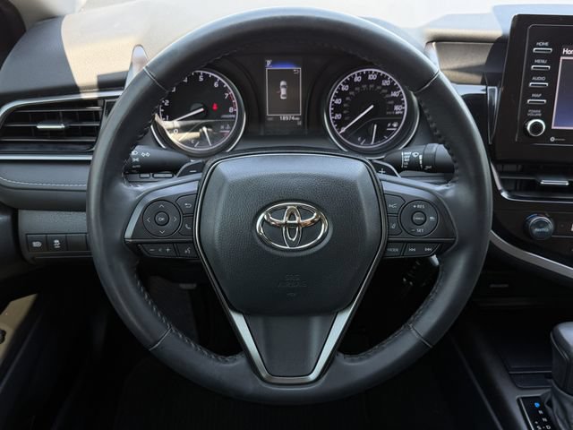 Used 2021 Toyota Camry SE FWD image 12