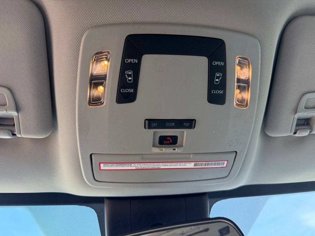 Used 2022 Toyota Sienna LE FWD image 21