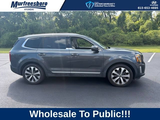 Used 2021 Kia Telluride EX w/ EX Premium Package FWD image 4