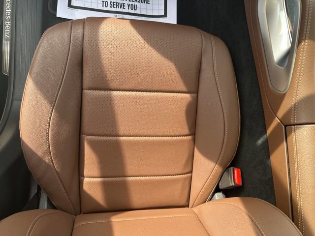 Used 2025 Mercedes-Benz GLS 450 4MATIC image 16