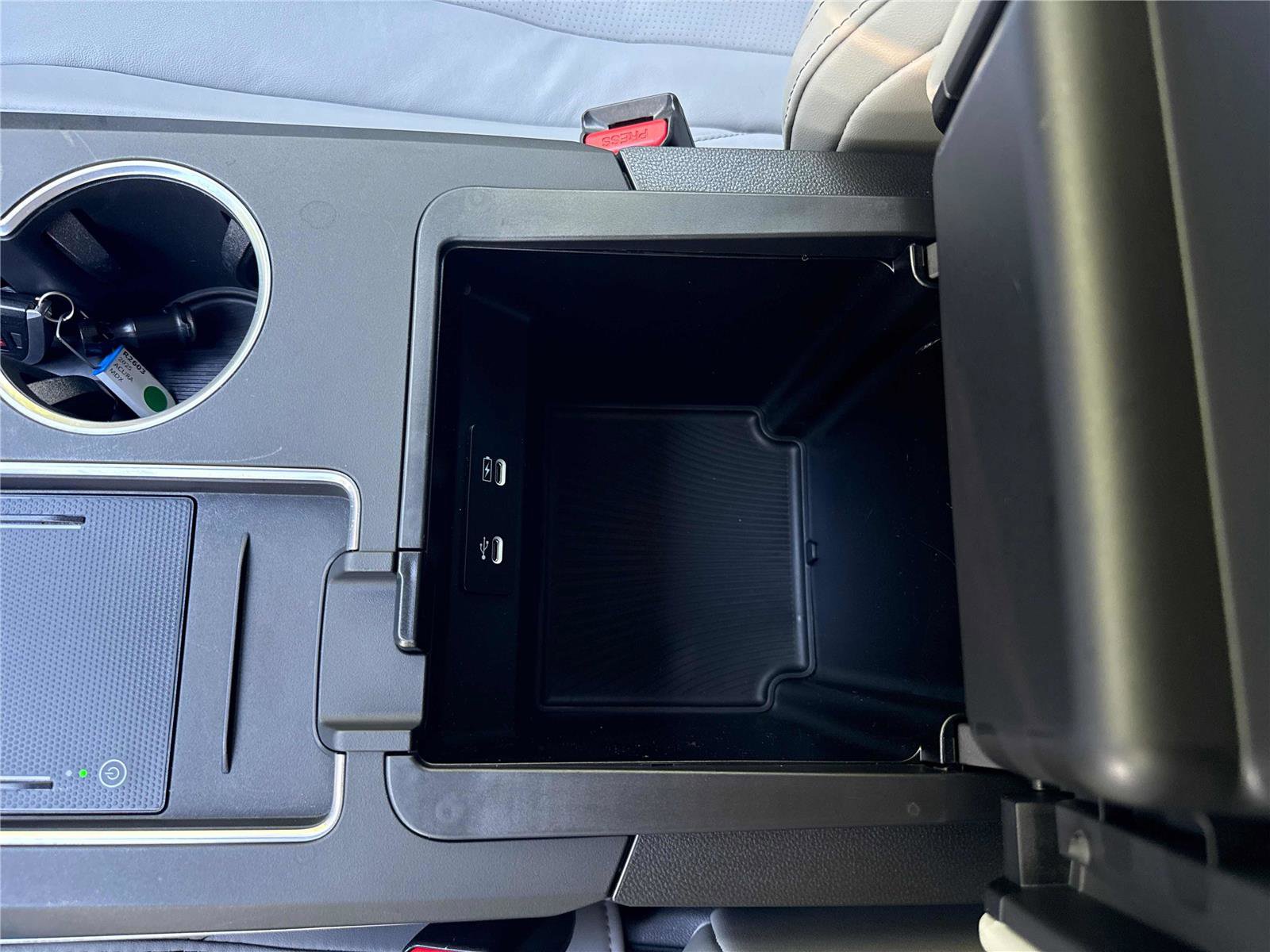 Used 2025 Acura MDX FWD w/ Technology Package image 23