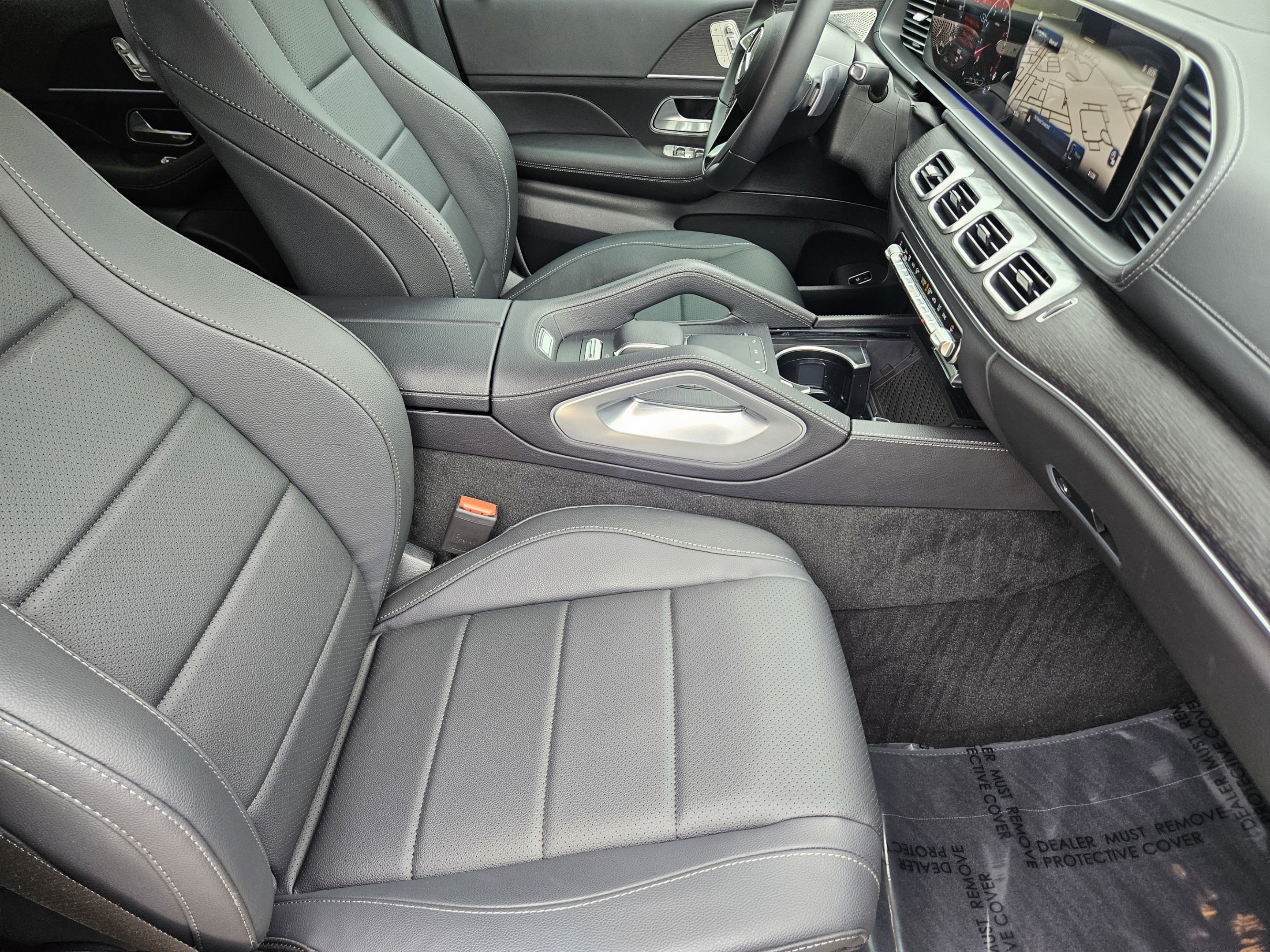 Certified 2026 Mercedes-Benz GLS 450 4MATIC image 6