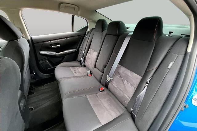 Certified 2025 Nissan Sentra SR FWD image 21