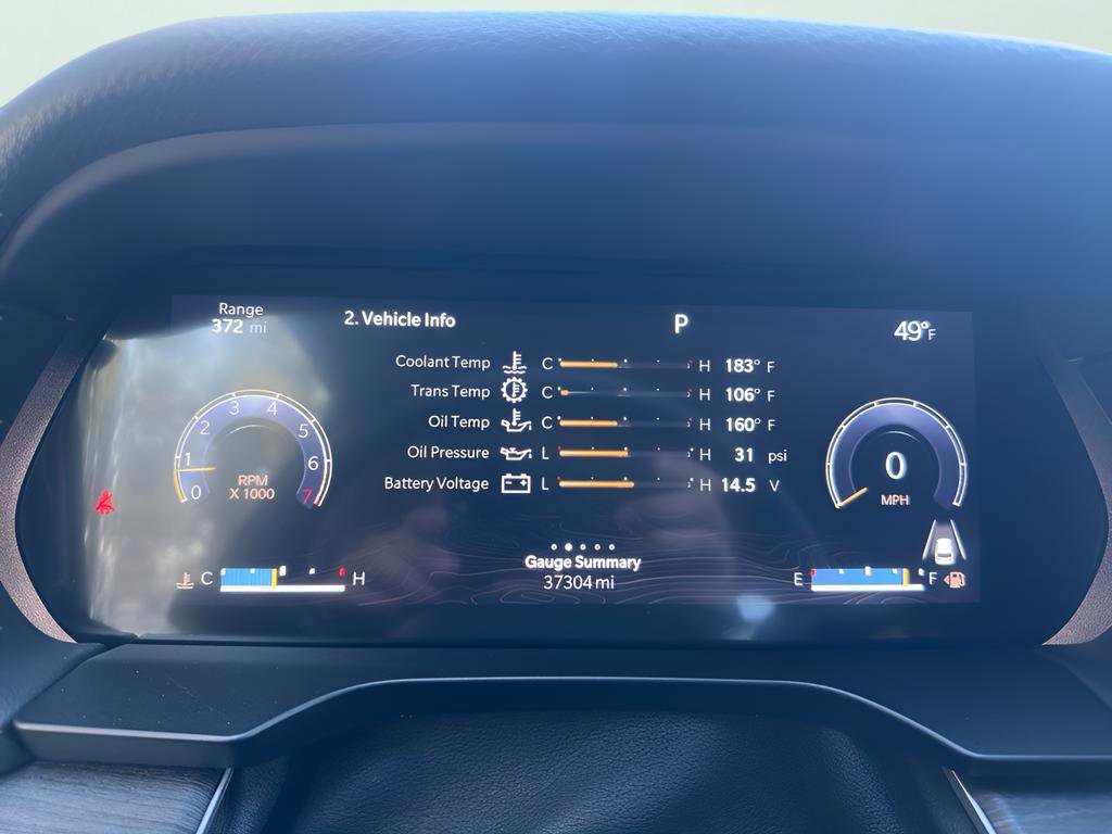 Used 2023 Jeep Grand Cherokee Limited w/ Black Appearance Package image 31