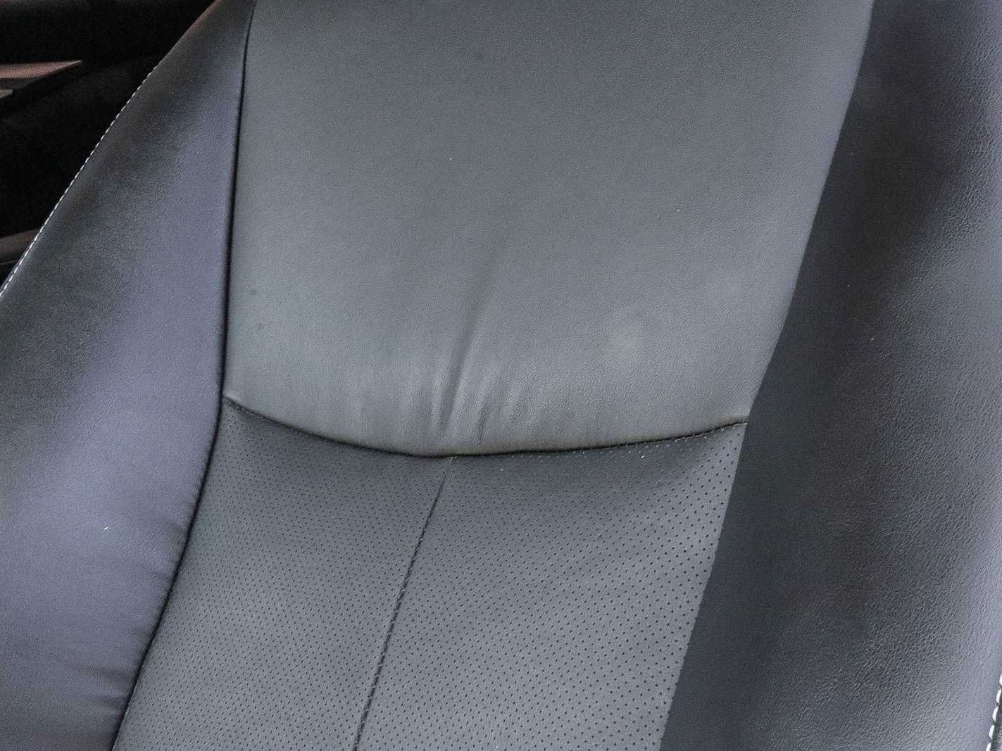 Used 2023 INFINITI Q50 Luxe w/ Cargo Package RWD image 12