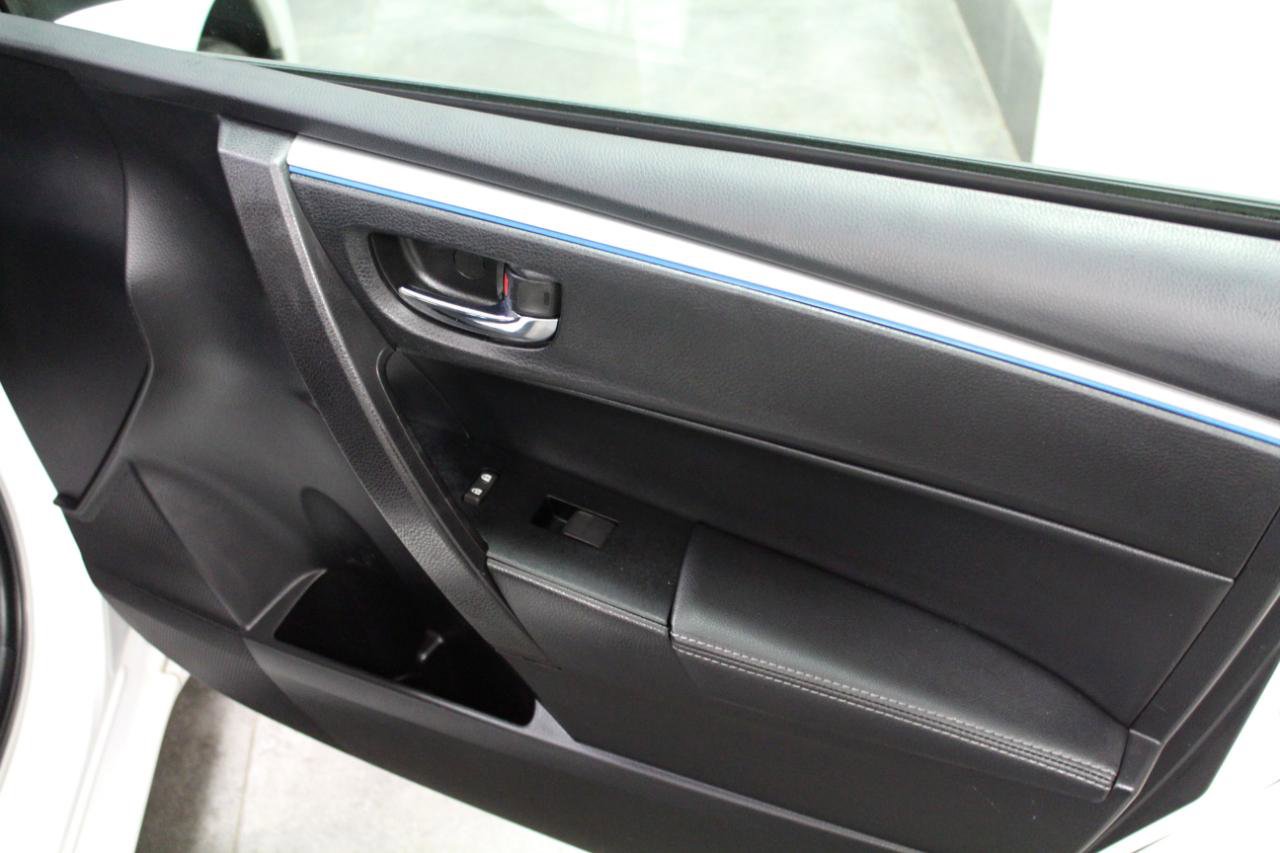 Used 2014 Toyota Corolla S w/ Driver Convenience Package FWD image 24