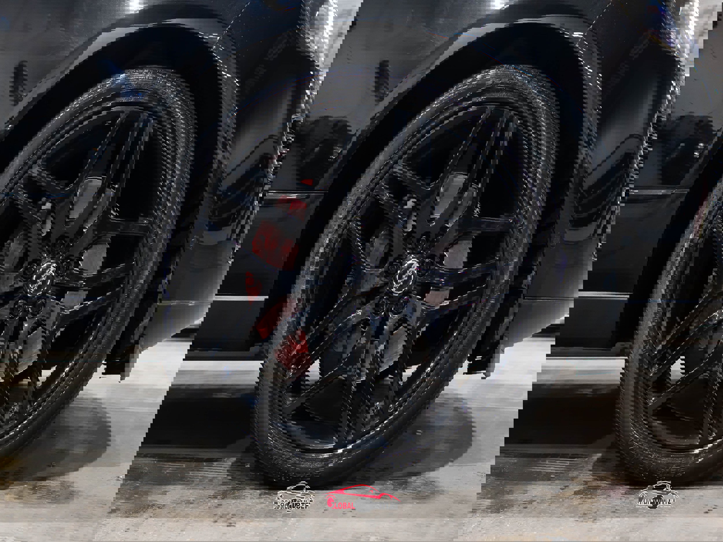 Used 2014 Land Rover Range Rover Autobiography image 9